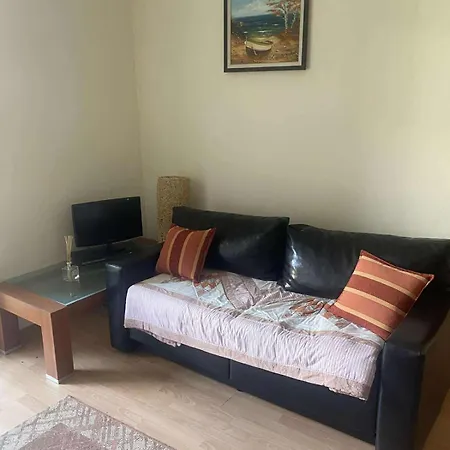 Апартаменты Ground Floor, 2-bed