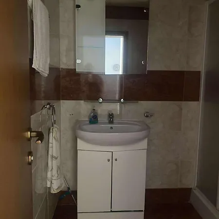 Ground Floor, 2-bed *